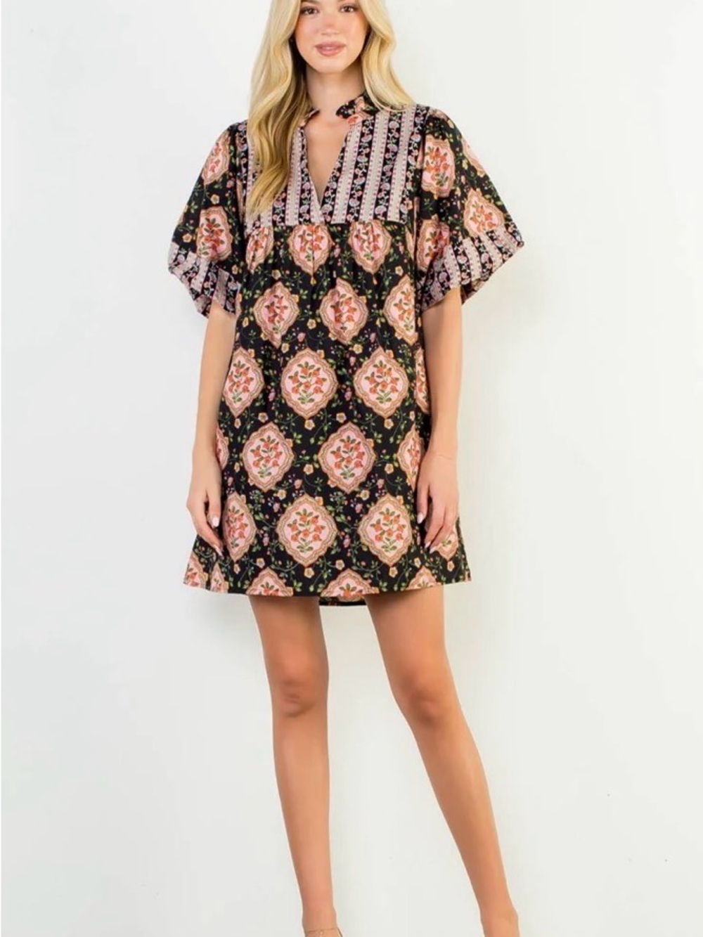 NWT THML Puff Sleeve Floral Dress